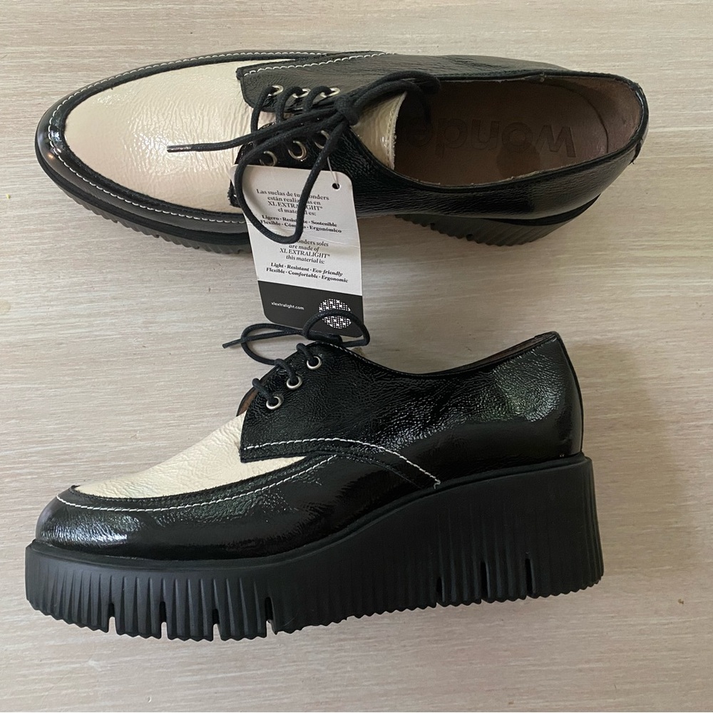 Wondersfly Black and Cream Platform Oxfords 38 US 7 NEW